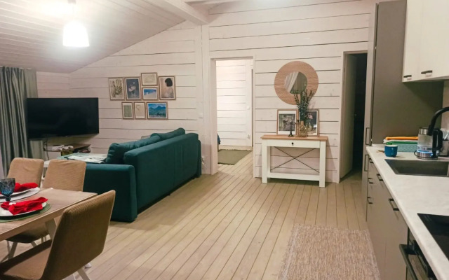 Dubldom U Lesa Private house