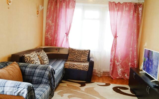 Kryshi Parizha Flat