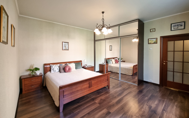 Lovelyhome39 Rayon Amalienau Apartments