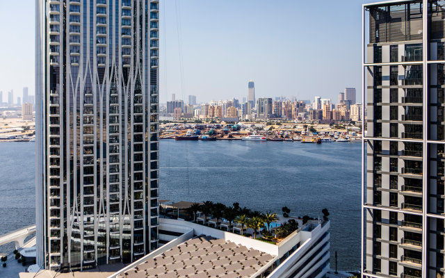 Апартаменты Urban 2BR with Harbour views at Creek Rise Tower