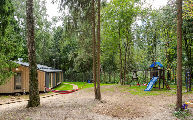 Dom Avrora Guest House
