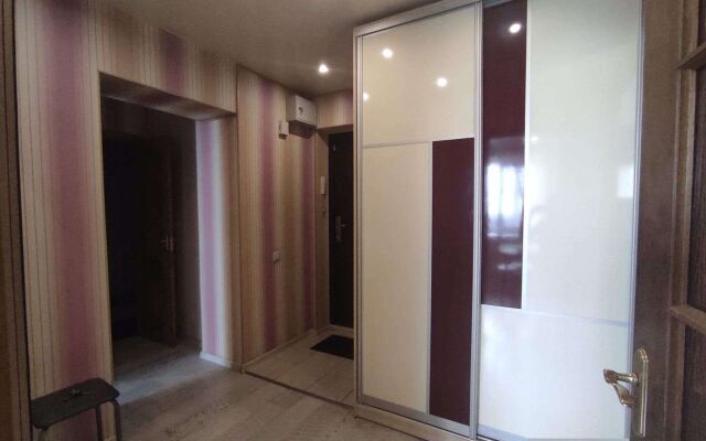 Квартира на проспекте Толбухина 21