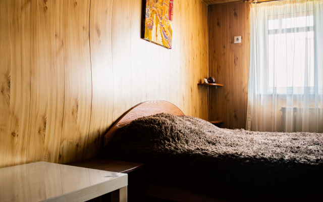 Manzherok Guest House
