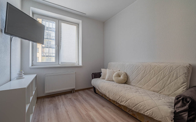 Apartment 44 on Alexandra Kozitsyna 12