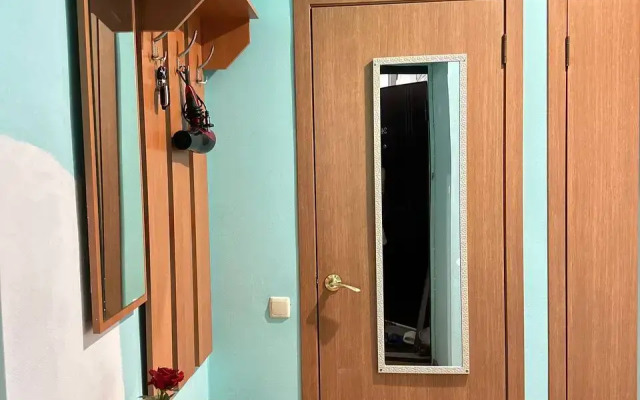 Mansarda Piterskogo Khudozhnika 5 Flat