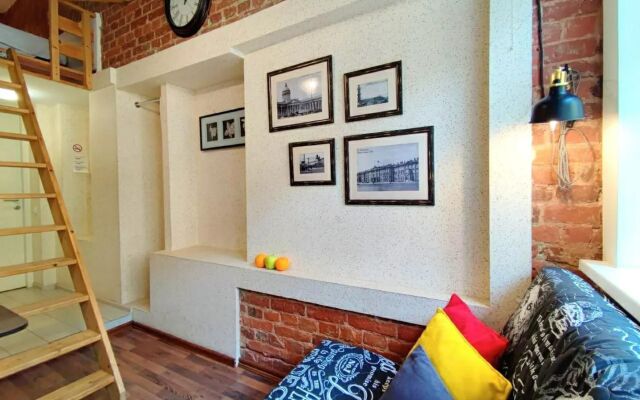 Ligovka Loft V Tsentre U Moskovskogo Vokzala Flat