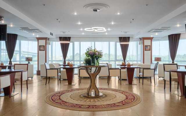 Marins Grand Hotel Astrakhan