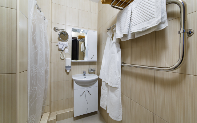 Relax Hotel