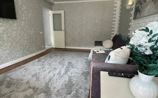 Udacha Na Kalinina Flat