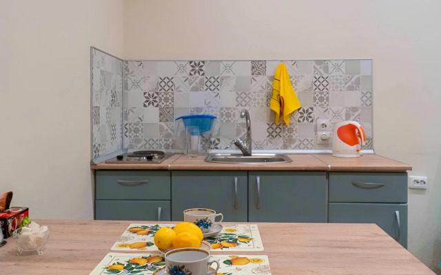 Shpakovskaya 76/2a Apartaments