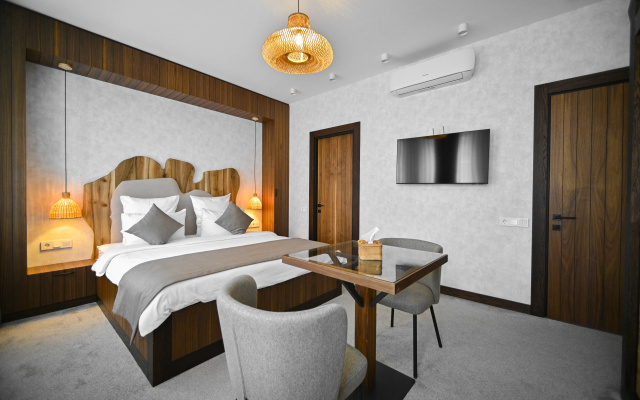 Отель Escapes Boutique Hotel & Restaurant