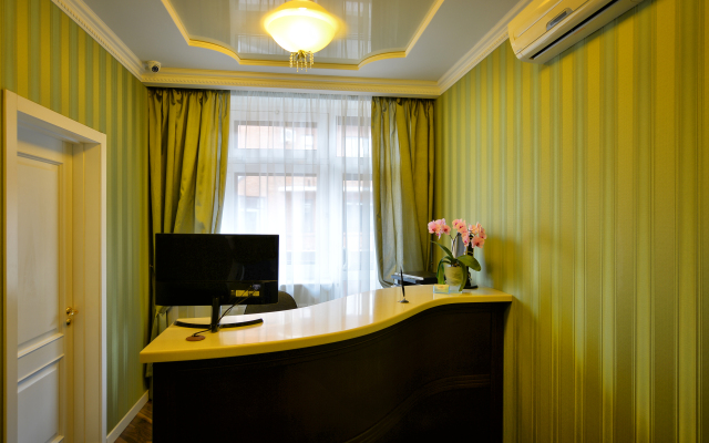  Boutique hotel Megapolis