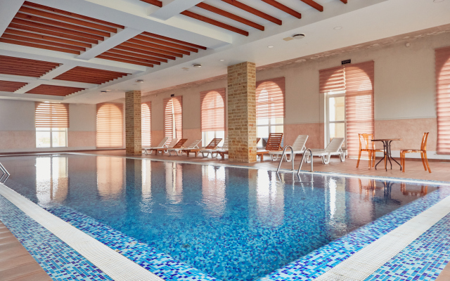 Отель Сарыкум