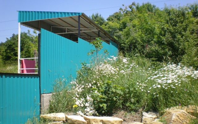 Biryuza Guest House