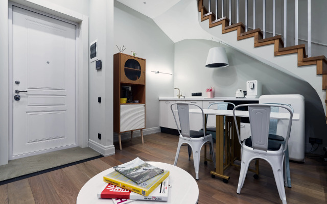 Апартаменты Двуxуpовневые в Центре Москвы