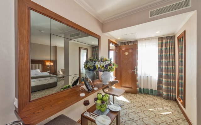 BEKDAS DELUXE & SPA Hotel