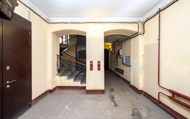 Studiya Sovremennaya V Petrogradskom Rayone Sankt-Peterburga Flat
