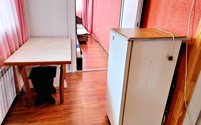 Квартира двухкомнатная на втором этаже