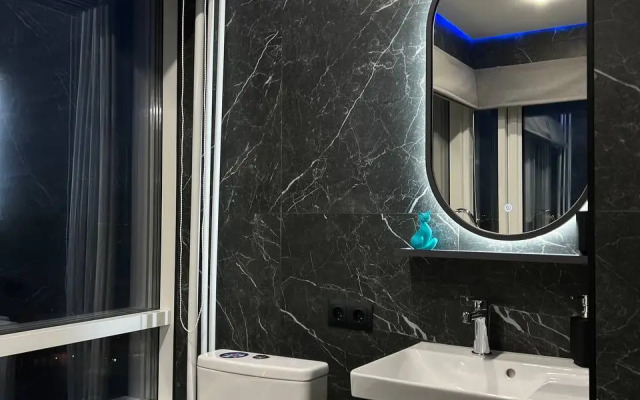 Апартаменты с панорамным видом на город и ванной