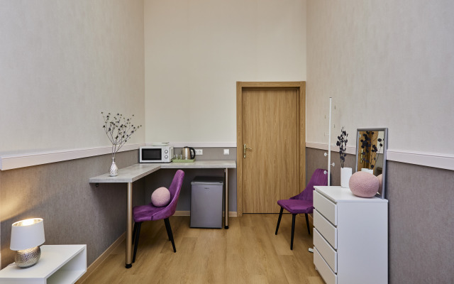 IYUN Na 7-J Linii Guest House