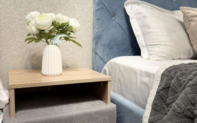 Na Ulitse Druzhby 27 Flat