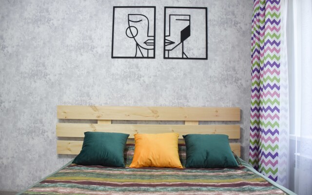 YourHouse na Ulitse Si Sinkhaya Apartamenty