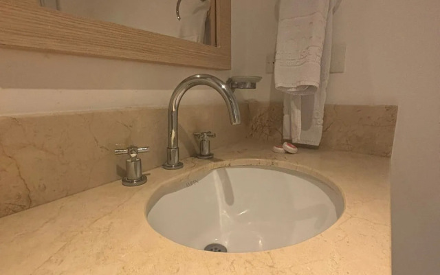 Отель Isla Capri