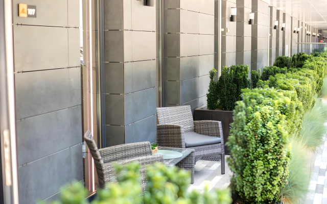 V Tsentre Sochi 10 Minut Do Morya AK Arkhitektor S Terrasoy Patio Apartaments