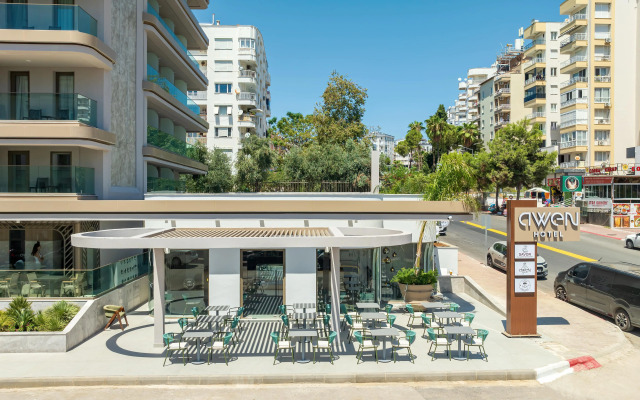 Awen Hotel Lara
