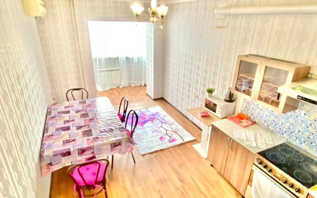 Квартира на Сен-Симона 42/3