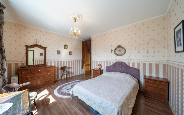 Частный дом Большой уютный коттедж с баней