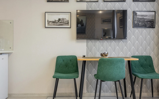 Квартира улучшенная в центре города студия