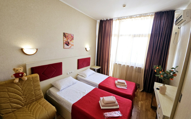 Апартаменты 8 этаж с кухней балкон вид на море Golden Holiday — фото 4