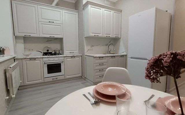 S novym remontom v Tsentre Pyatigorska Flat