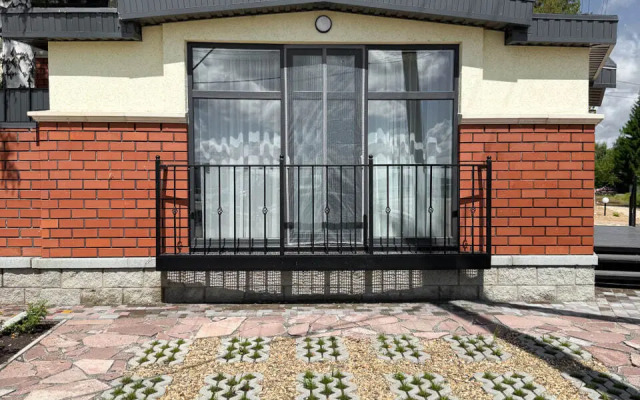 Na Shakhtyorov 28 (7) Private House