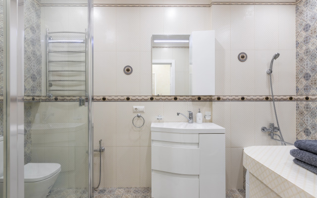 Modern S Prostornoy Kukhney Apartments