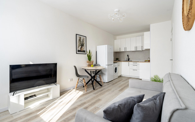 Your Apart na Oktyabryskoy naberezhnoy Apartments