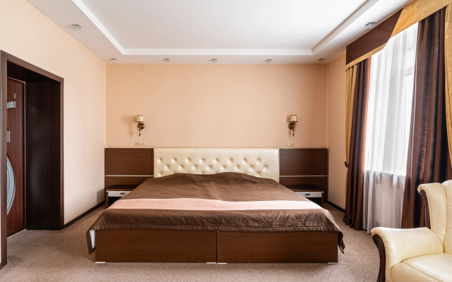 Gubernsky Hotel