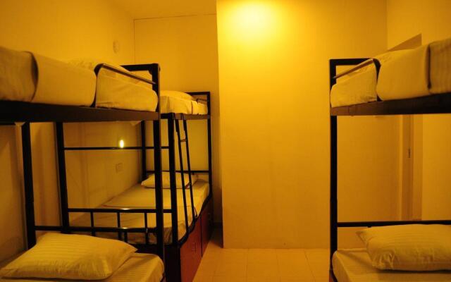 Hostel Republic at Galle Face