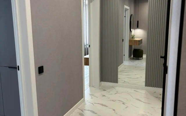 Apartamenty Komfortabelnye na Mira 4A Flat