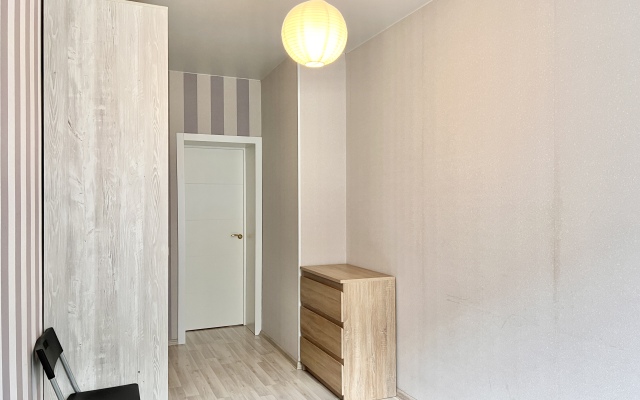 Na ulitse Morisa Toreza 7A Flat