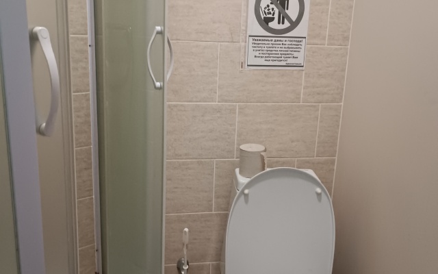 Апартаменты (2) на Лунной 30А