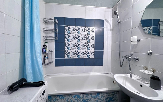 Квартира Дом 89 2комн в Мирном 2/4