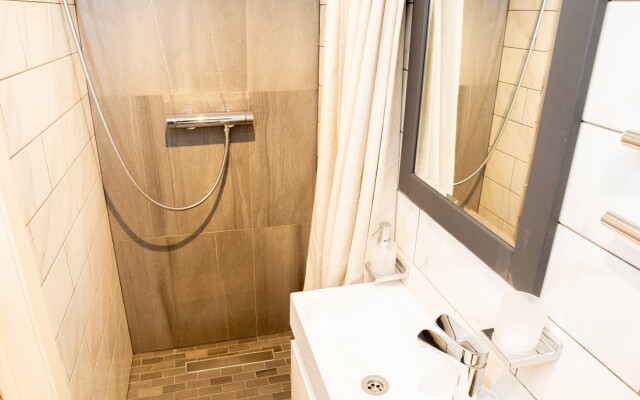 Апартаменты Комфорт ЛитераА на Невском 68