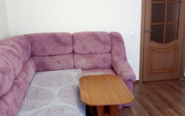 Na Pobede 4 Apartments