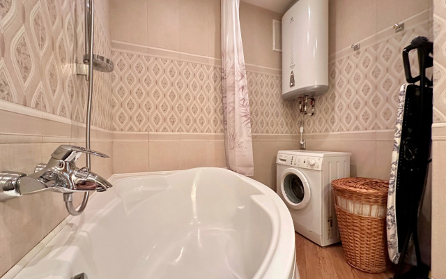 V Poselke Pesochny Flat