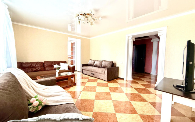 Квартира Просторная 3к у Мамаева Кургана