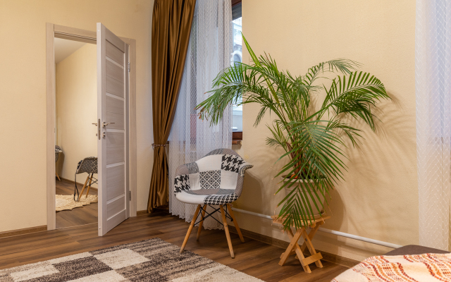 S Dvumya Spalnyami Vozle Kremlya Flat
