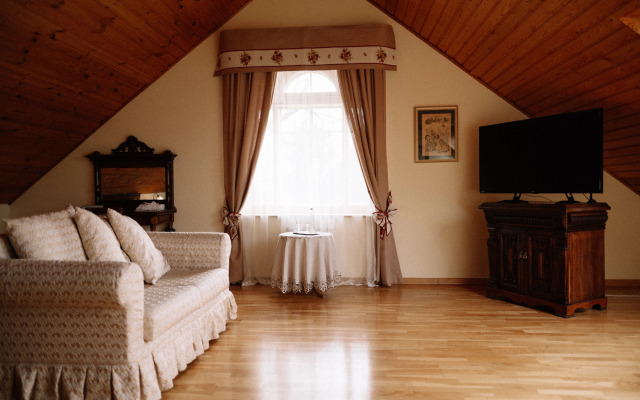 Gostevoy Dom U Pokrovki Hotel