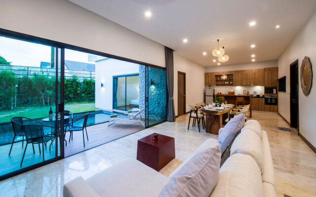 Acasia Pool Villa Resort Phuket Villa